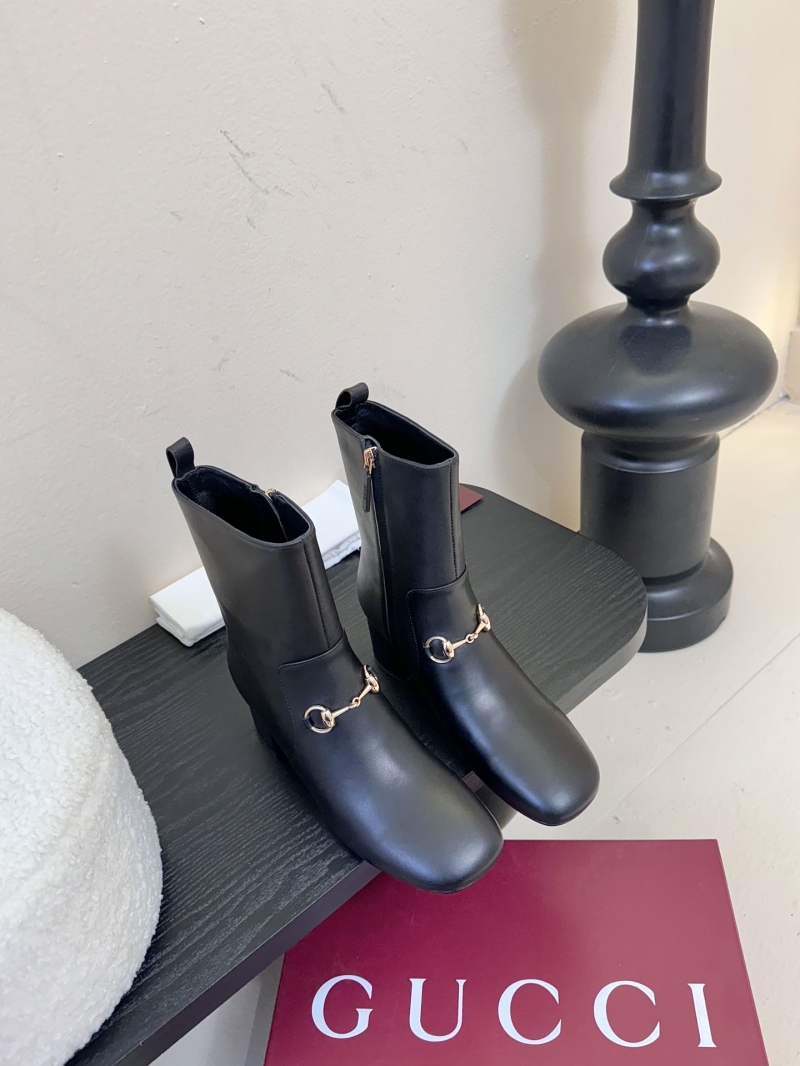 H**me5 boots